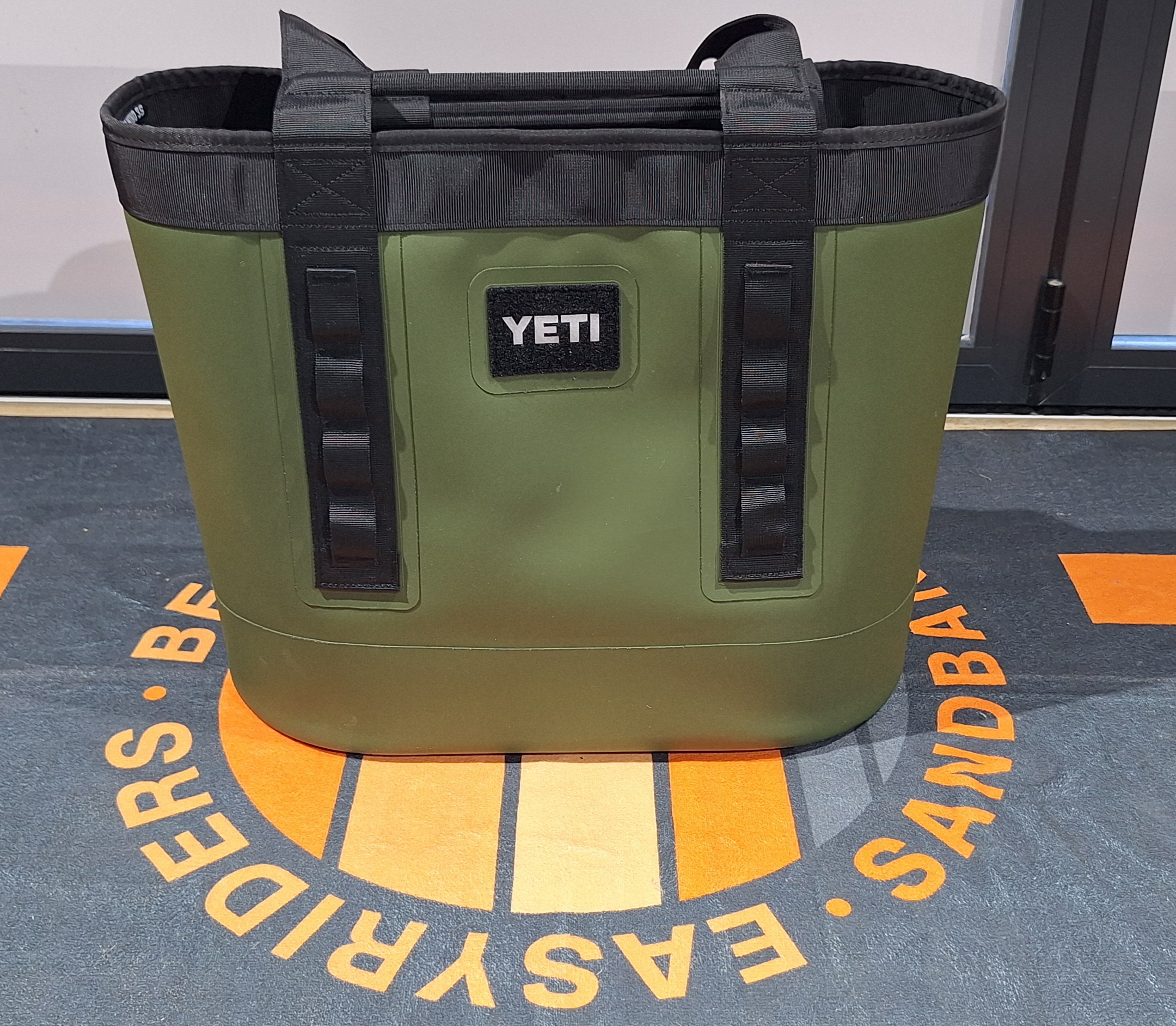 Yeti Camino Carryall 35 Olive - Image 2