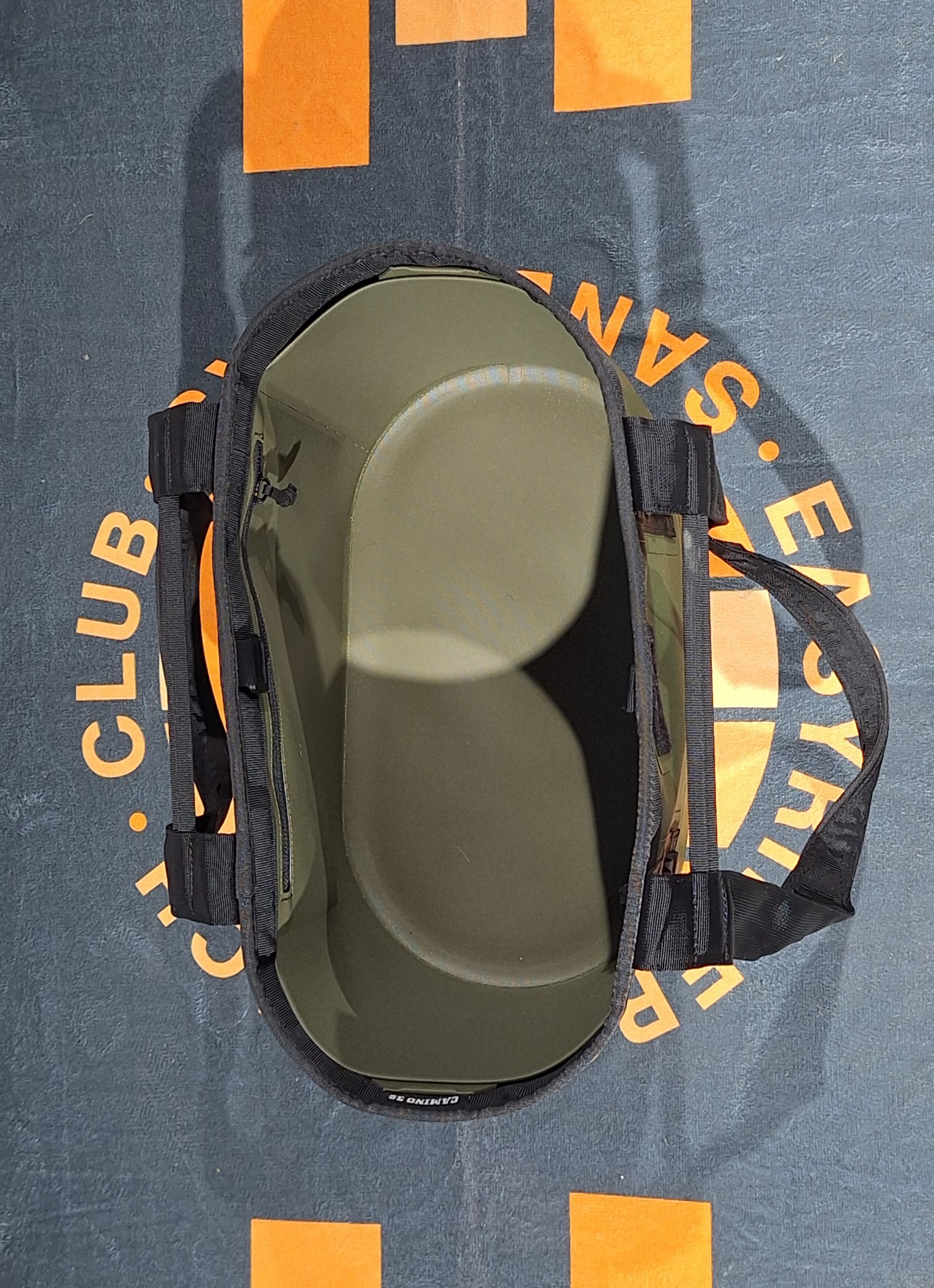 Yeti Camino Carryall 35 Olive - Image 3